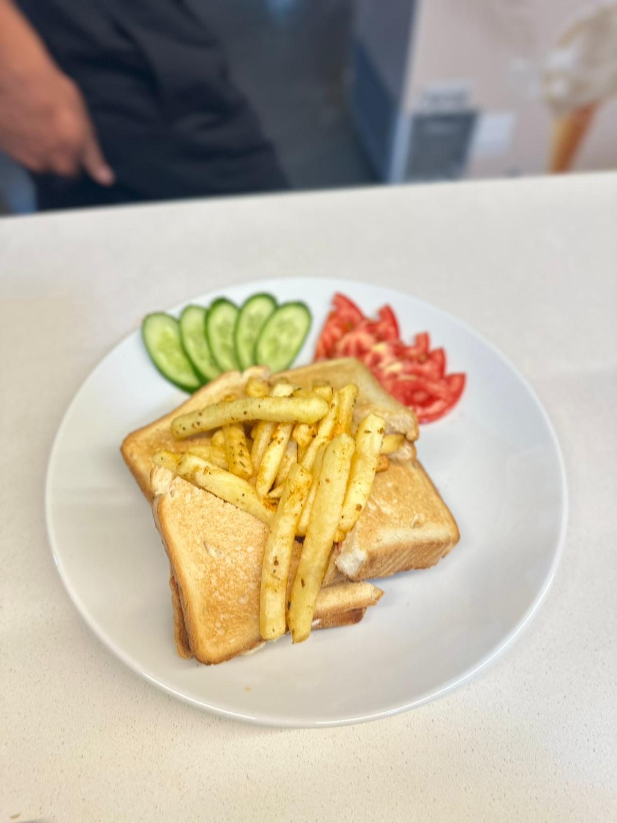 Kaşarlı Tost(Kaşar Peyniri İle)